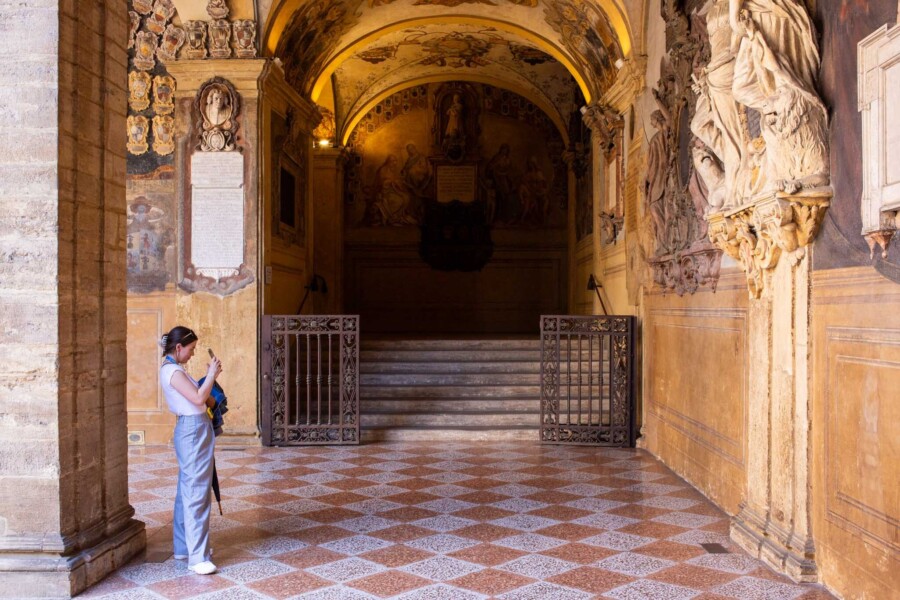 Archiginnasio Bologna Library