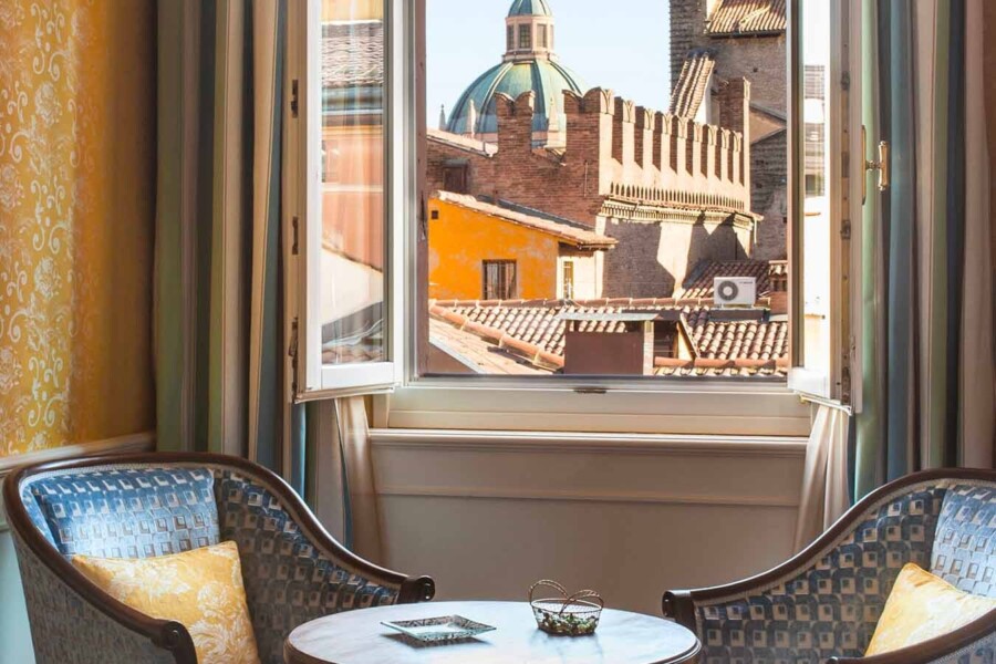 Art hotel orologio bologna