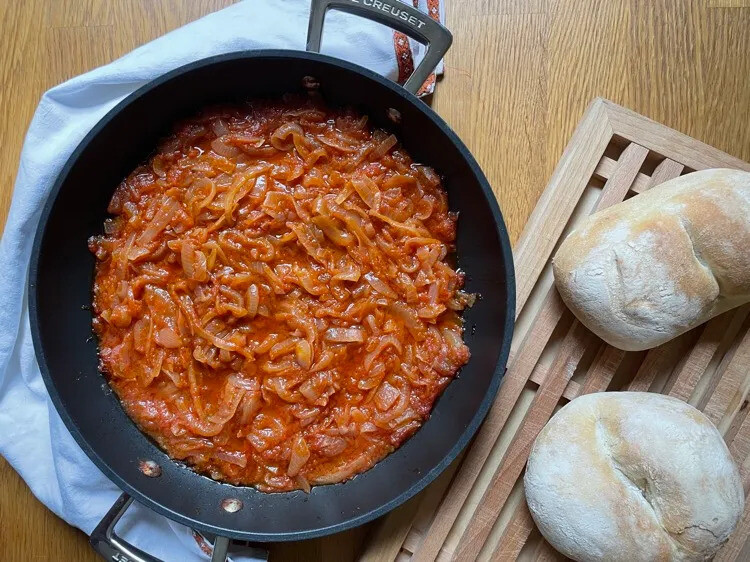 Friggione bread